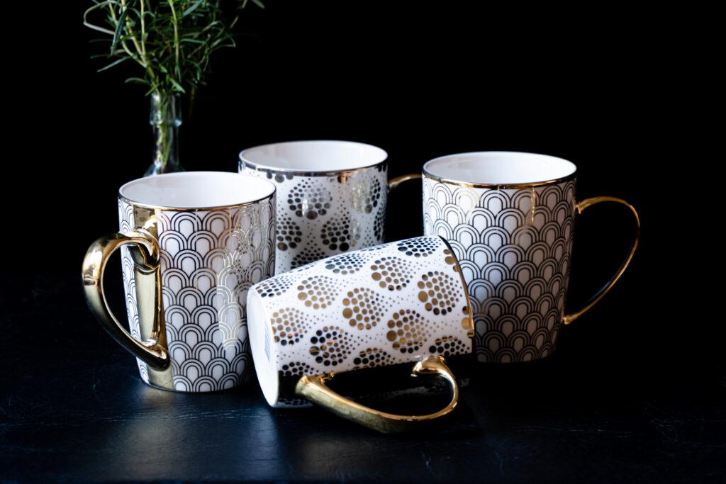 MUG DE CERÁMICA CON DETALLES DORADOS - IM DISENO